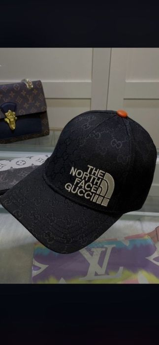 Șapcă  Chanl, Mncl*, Gucci, model 2026, preț fix