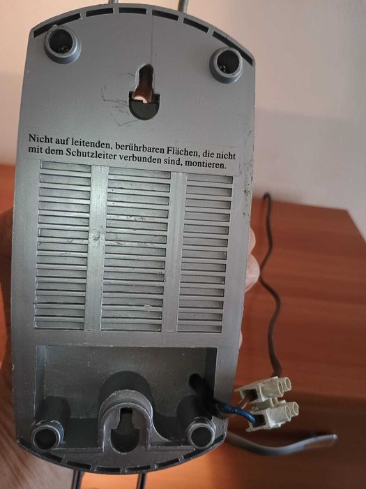 Corp iluminat 4 becuri, pentru mobilă sau perete, transport Sibiu