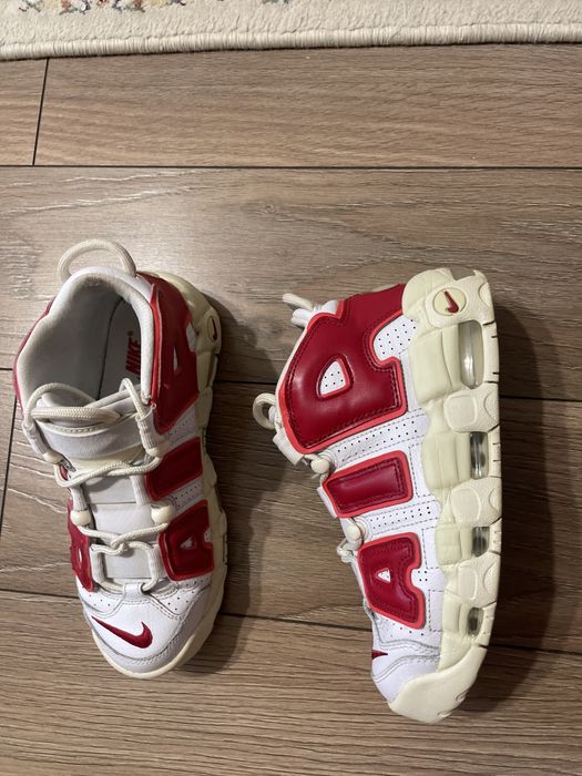 Vand Nike Uptempo