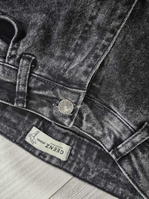 Blugi Trendyol negri