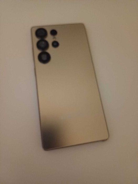 Vand telefon Samsung Galaxy S25 Ultra (FAKE)