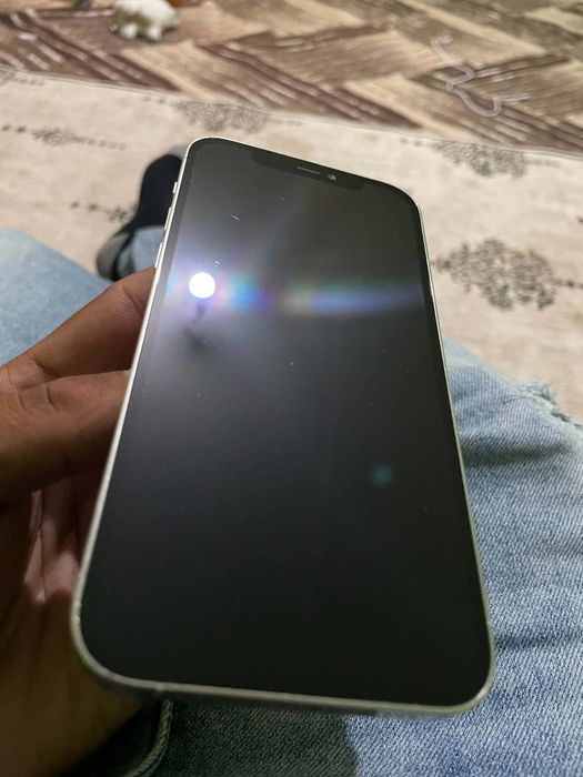Vând schimb iPhone 12 pro