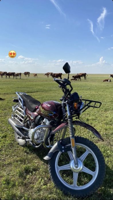 Мотоцикл 175 v16