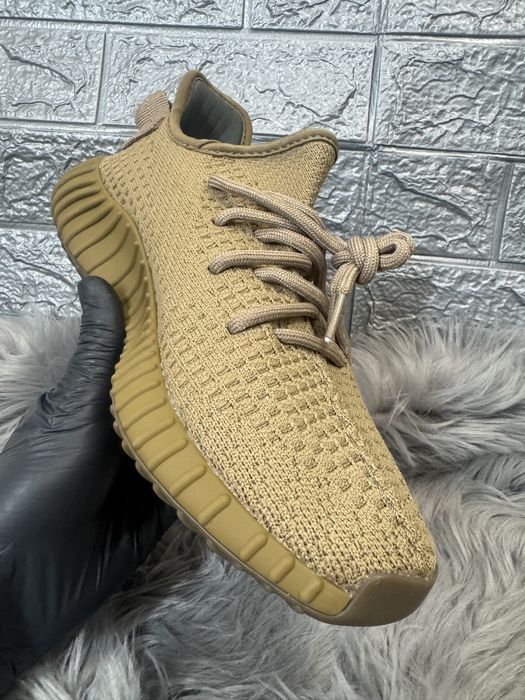 Yeezy 350 v2 Earth Pk Premium