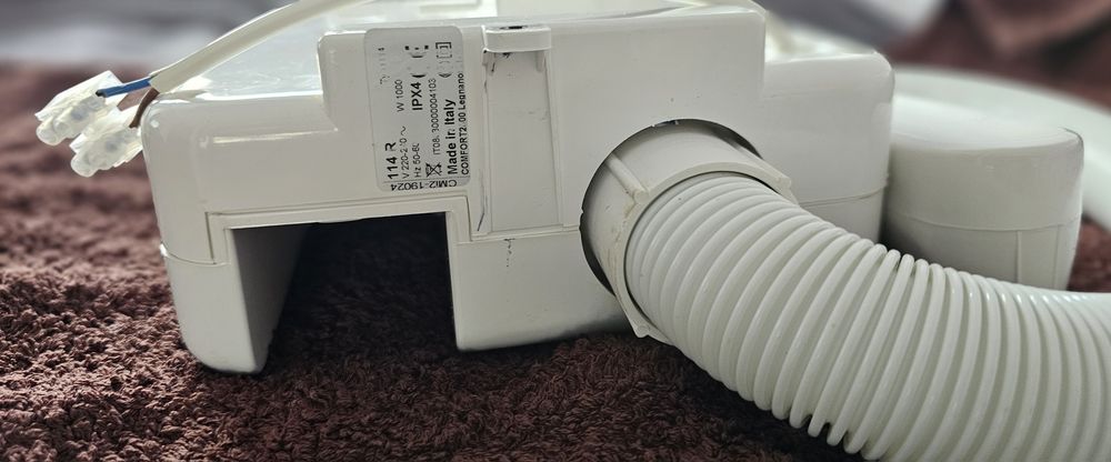 Стенен сешоар, хотелски