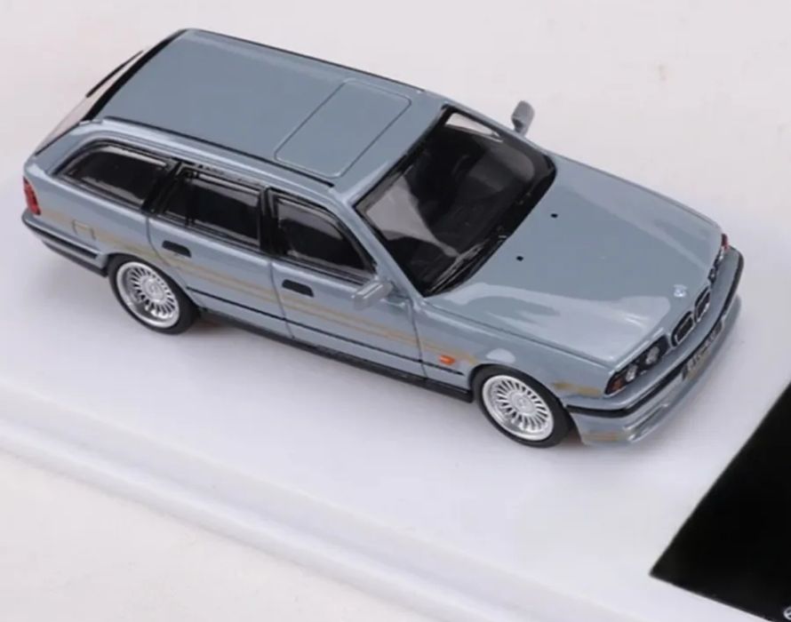 Коллекционная модель BMW E34 B10 Alpine