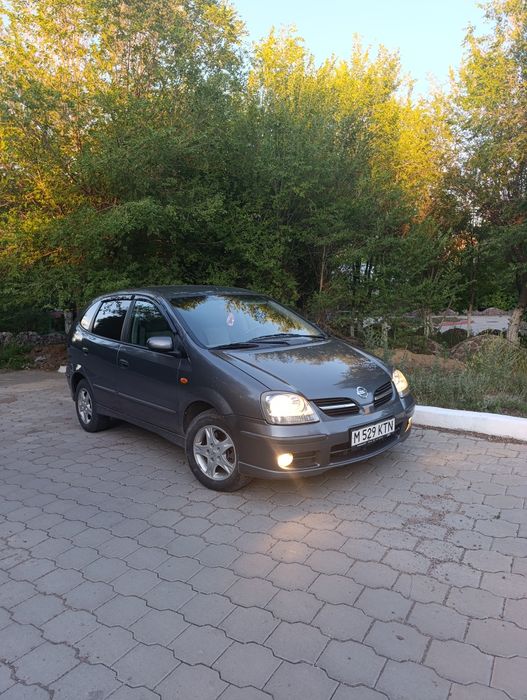 Продается автомобиль Nissan Almera Tino