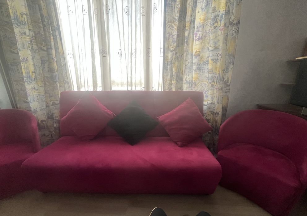 Продам диван с 2 креслами цена за все