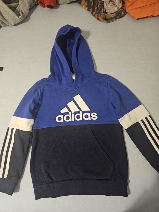 Vand hanorac Adidas  copii 7-8 ani