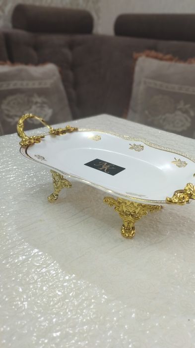 посуда для стола, пластиковая посуда.