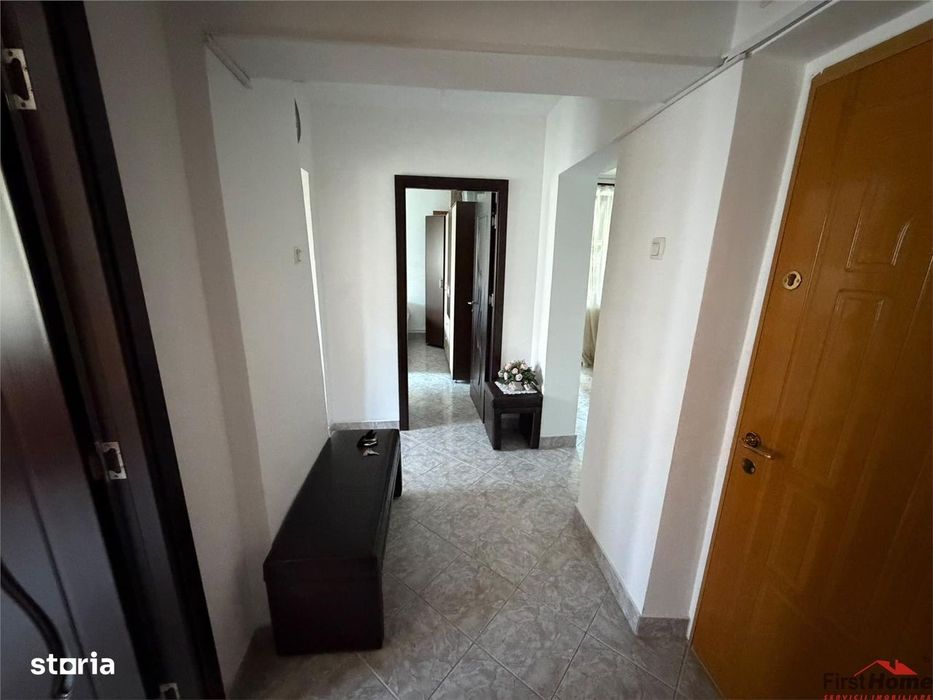 Apartament 3 camere, zona Sud - Paco , etaj 3, mobilat
