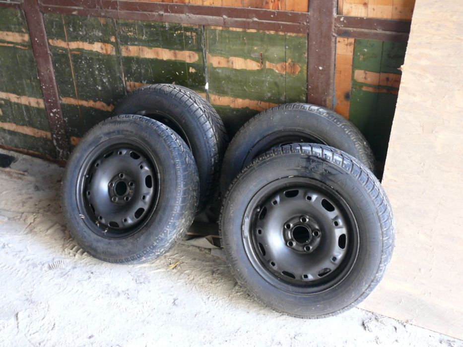 Set avelope de iarnă „Interstate” (M+S: 175/70/14).