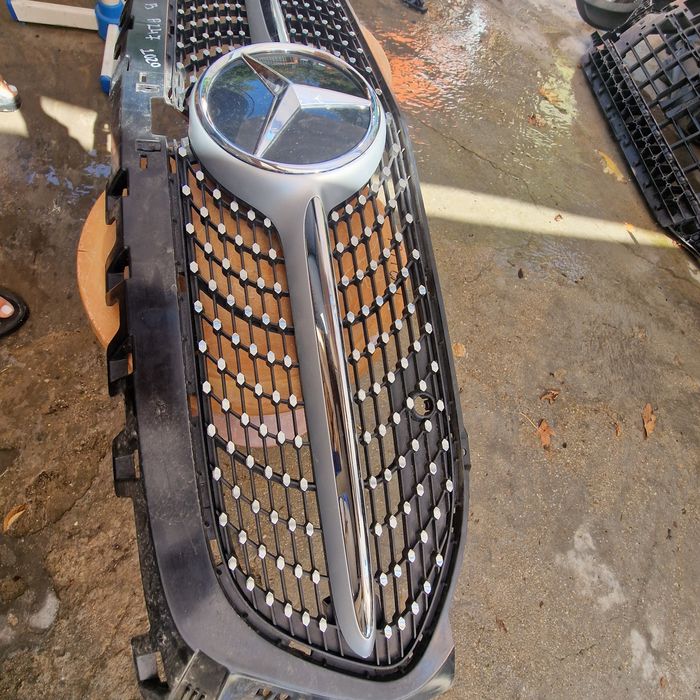 Mercedes Benz B A247  2020 решетка