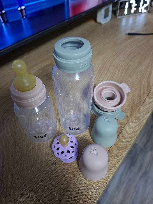 Шишета bibs пластмасови