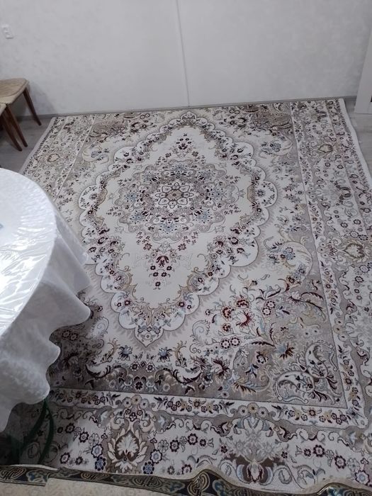 Продам ковёр за 50000 тг. Размер 3*4