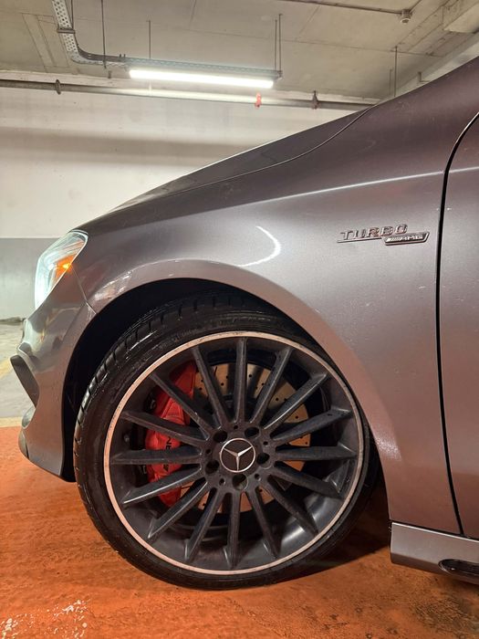 Mercedes-Benz CLA 45 AMG