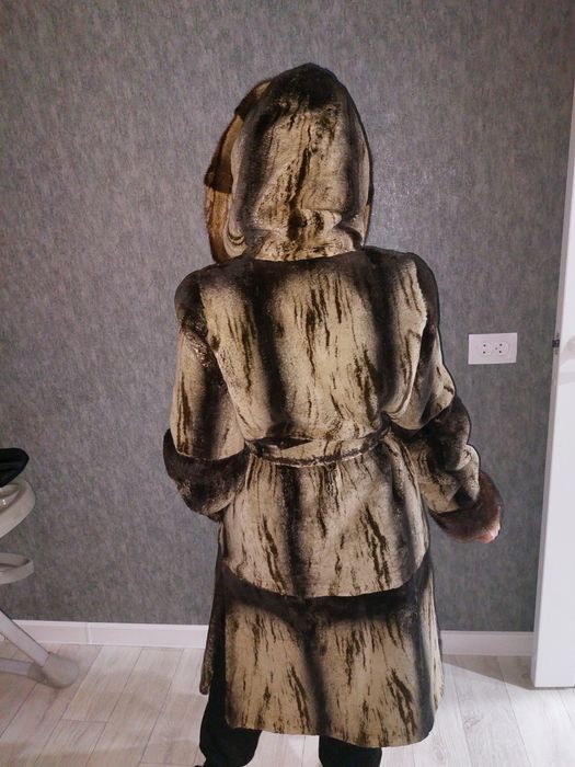 Продам стриженую шубу