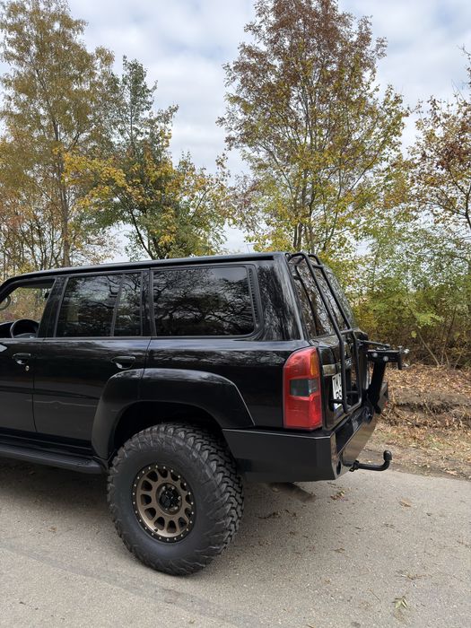 Nissan Patrol GU4 Overlanding