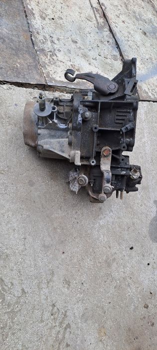Скоростна кутия skorosti Ситроен Берлинго Пежо Патнер 1,9Д