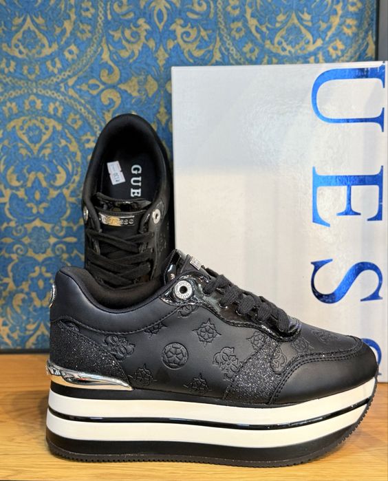 Дамски сникърси маратонки GUESS платформа