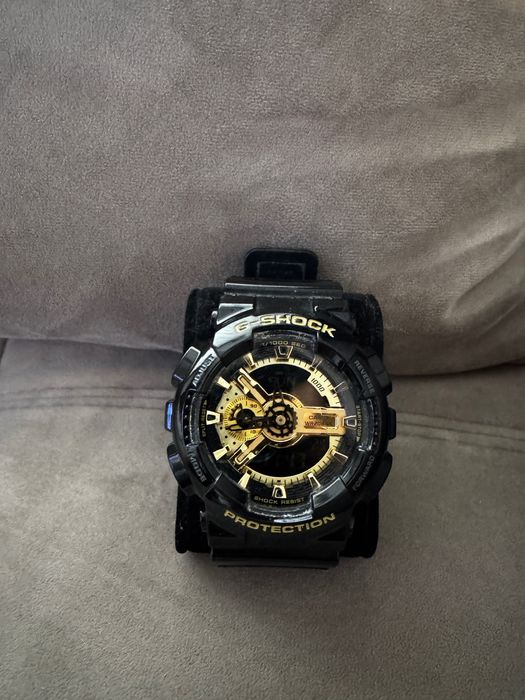 Часовник G-shock