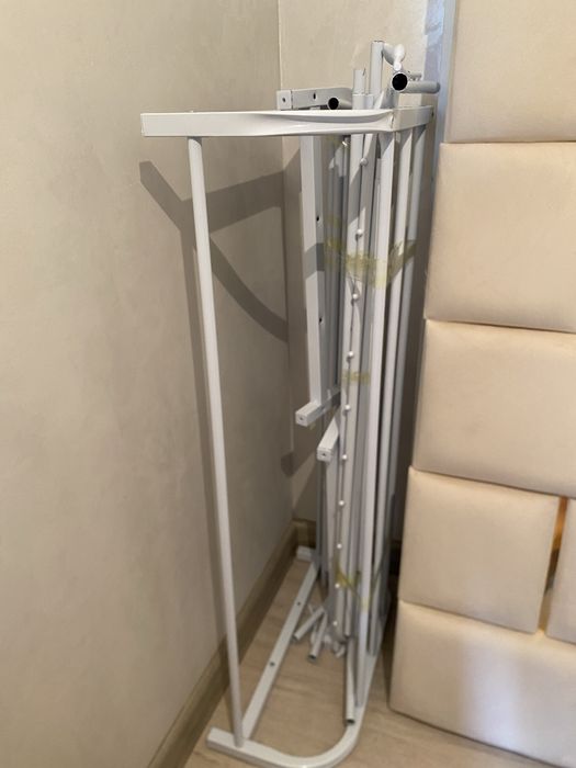 гардеробная вешалка