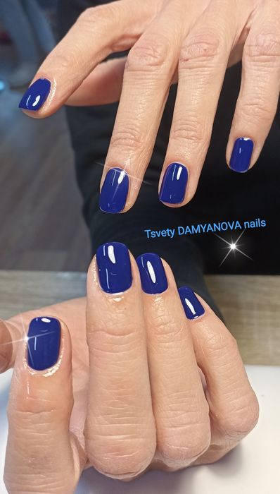 Курсове маникюр, ноктопластика, педикюр