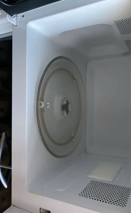 Продам микроволновую печь