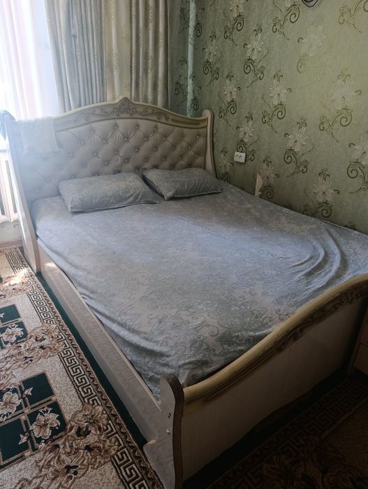Ispaniy garnitur kampilekt