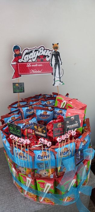 Torturi din dulciuri