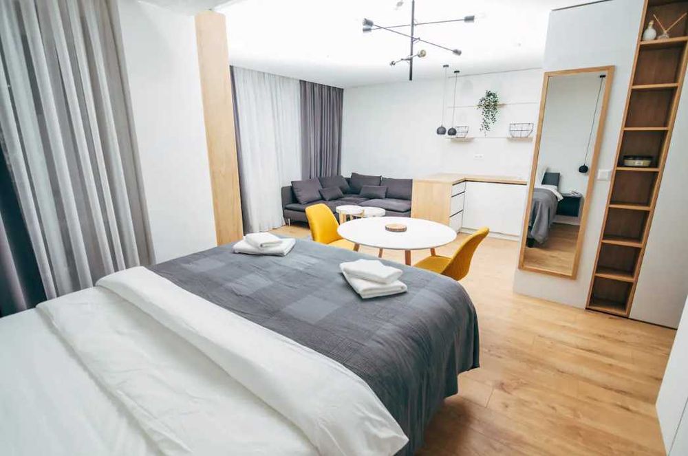 Дава се под наем Едностаен апартамент в Пловдив, Център - 45 кв.м за 198.9 € - Снимка #1