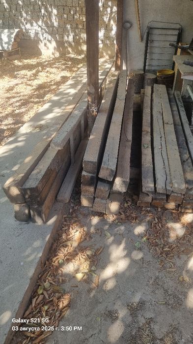 Доски из вагонах