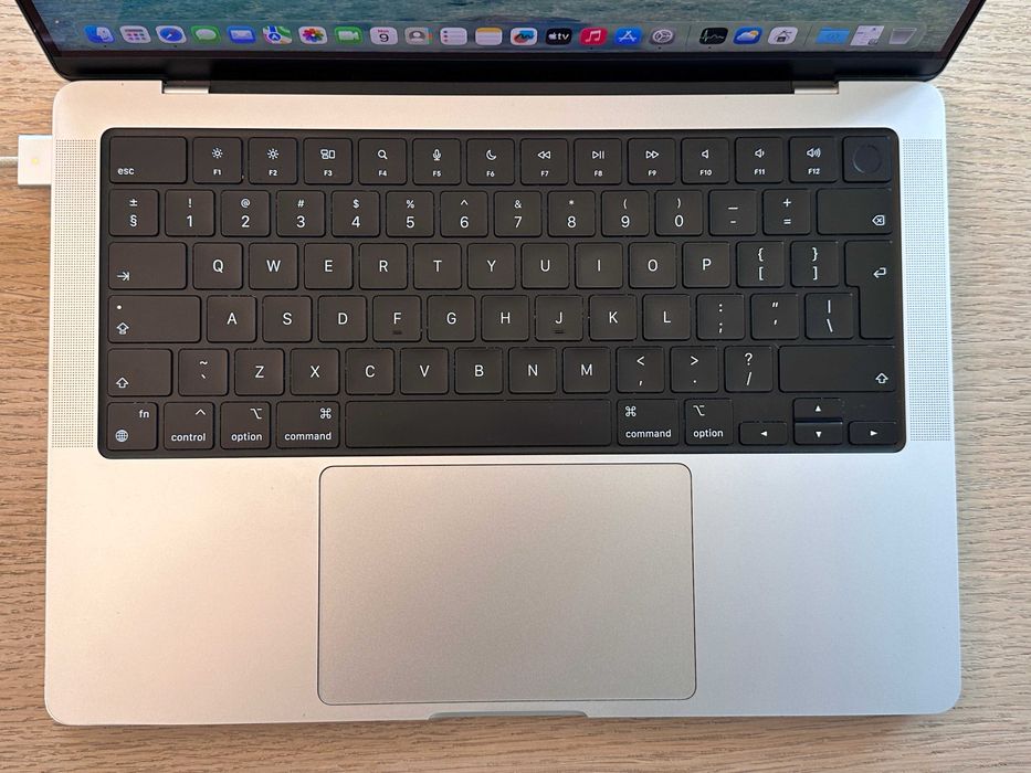 Apple MacBook Pro 14'' 2021 M1 PRO 16RAM 512GB SSD Silver A2442