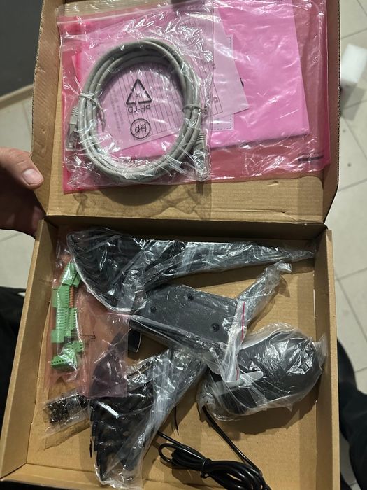 Ip видеорегистратор Hikvision DS-9608 продам срочно