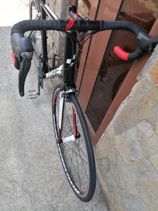 Шосеен CUBE Attain XL, Shimano Tiagra 2*10