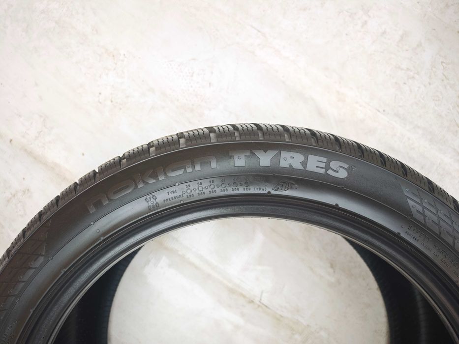 Anvelope 225/45/18 an 2023 iarna M+S NOKIAN WR SNOWPROOF P Finlanda