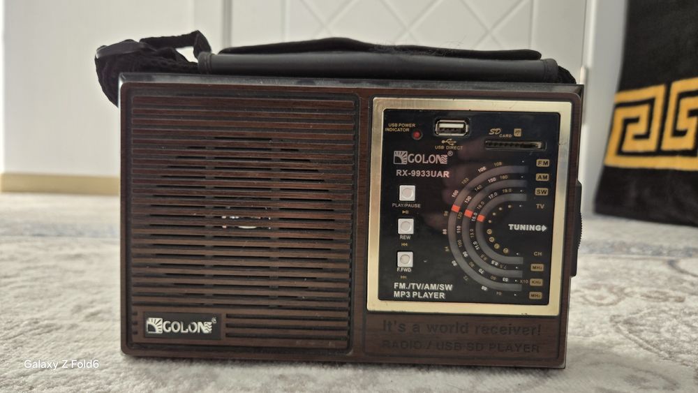 Universal radio GOLON RX-9933UAR