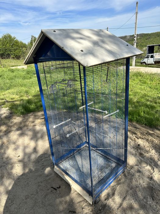 Voliera pasari  in stare buna