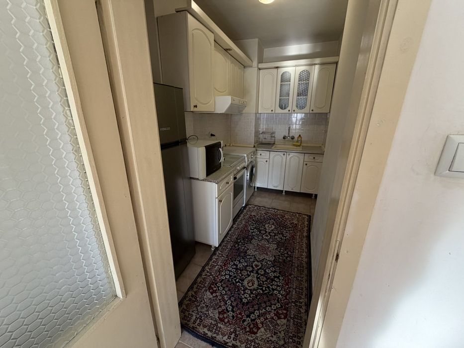 Дава се под наем Двустаен апартамент в Пловдив, Мараша - 75 кв.м за 5.1 € - Снимка #1