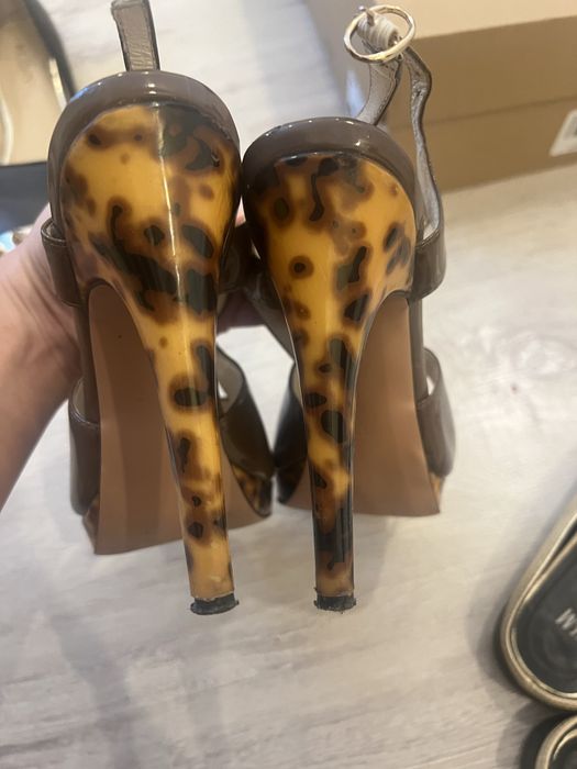 Любая пара по 2500