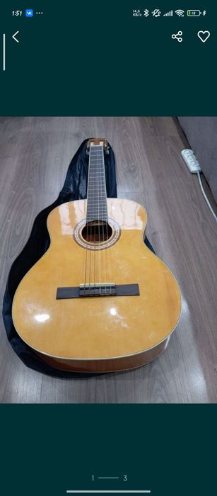 Гитара окустическая