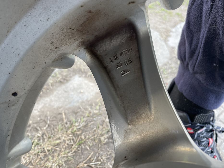 Джанти с гуми RH 18 5x112 63.6мм=57.1mm ET35 цен.отвор VW AUDI VAG