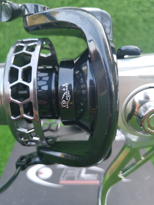 Макара FL RS 8000 RS 9000