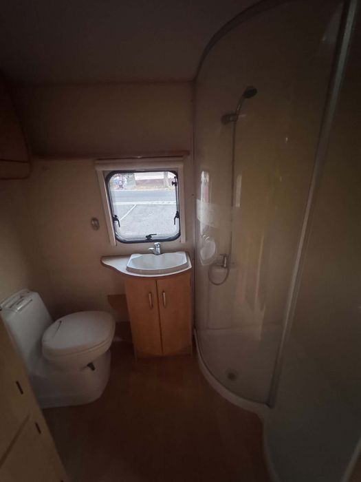 Vand Rulota Caravana Bailey Pageant Champagne  5/6 locuri de dormit An 2006 Acte valabile 10 ani