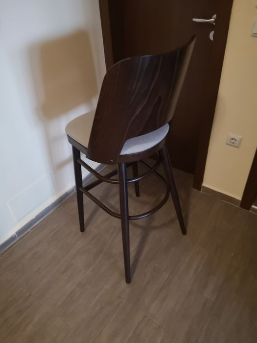 Висока офис маса и стол