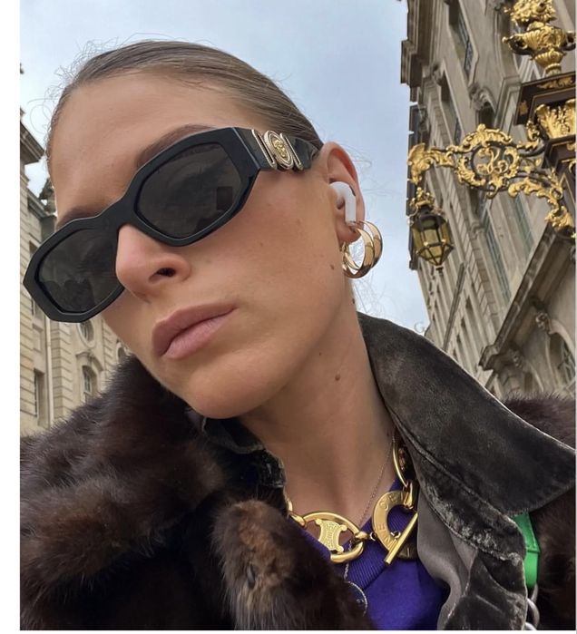 Стильные очки Versace