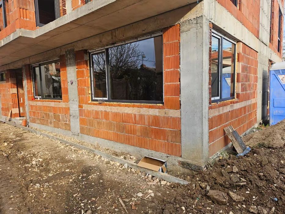 Продава се Двустаен апартамент в Свиленград - 53 кв.м за 536 €/кв.м - Снимка #1