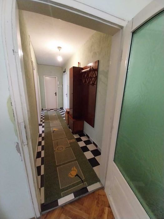 Дава се под наем Двустаен апартамент в Шумен, Тракия - 78 кв.м за 239.7 € - Снимка #6