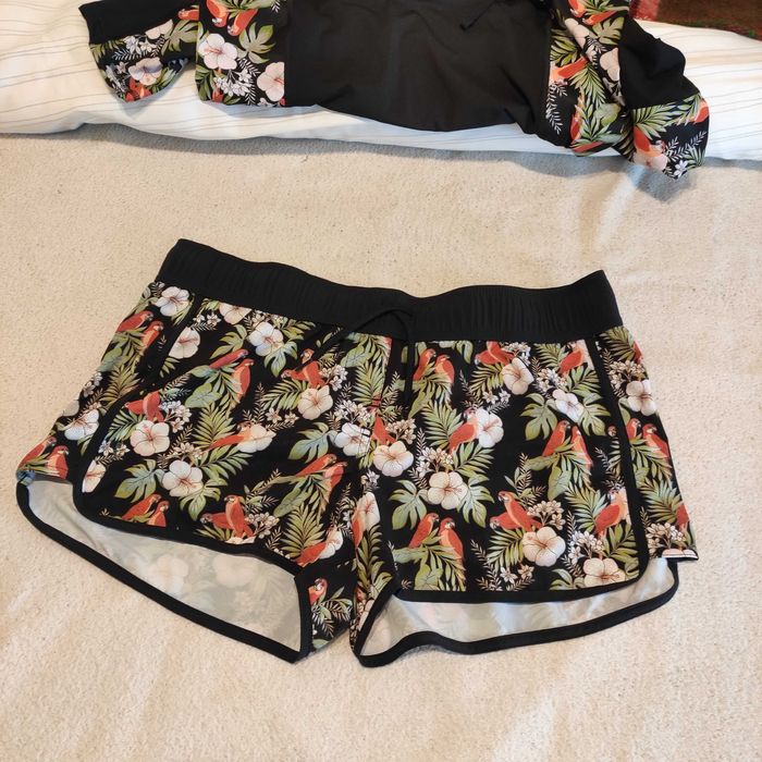 Decathlon Блуза и Шорти за сърф с UV защита