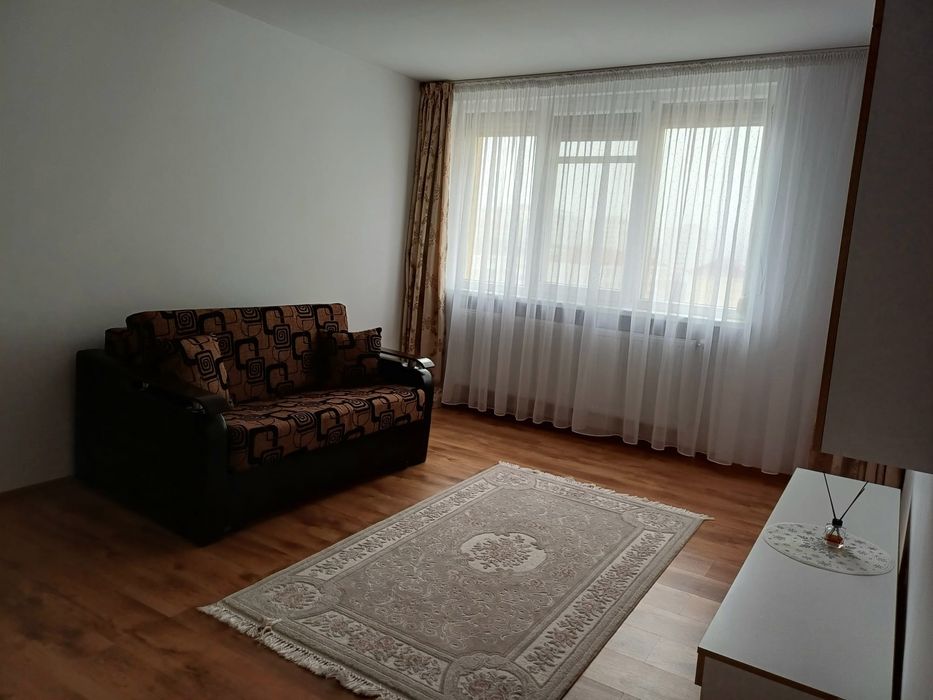 Apartament de închiriat cu 2 camere